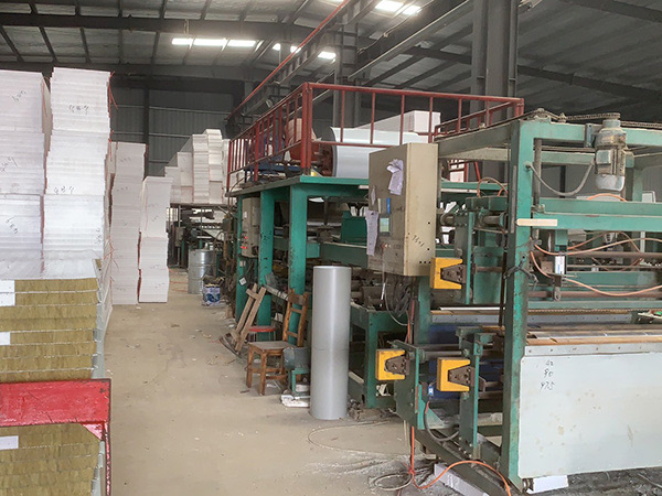 彩鋼板的特性是什么？